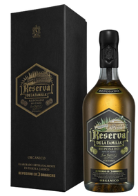 Tequila Reserva de la Familia Reposado Organico 750 mL