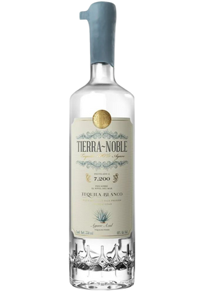 Tequila Tierra Noble Blanco 750 mL (OFERTA EXCLUSIVA EN LÍNEA)